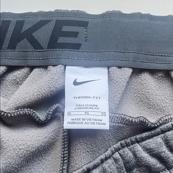 Nike Men's Charcoal Therma-Fit Sweat Pants - Picture 7 of 7